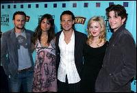 ashley_johnson030 (586x397, 50 kБ...)